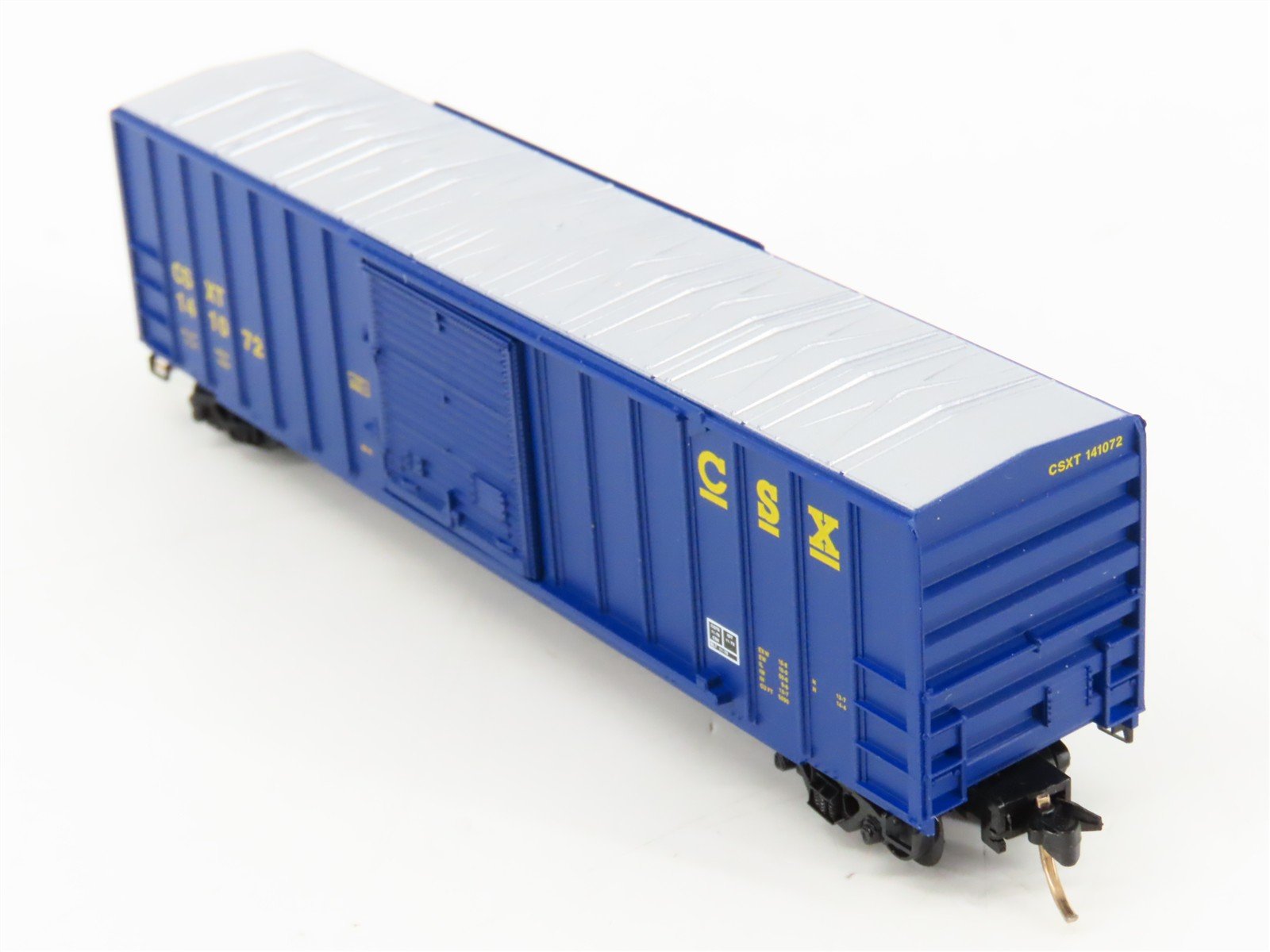 N Scale Micro-Trains 25550/2 CSX 50' 50' Rib Side Box Car, Single Door RTR