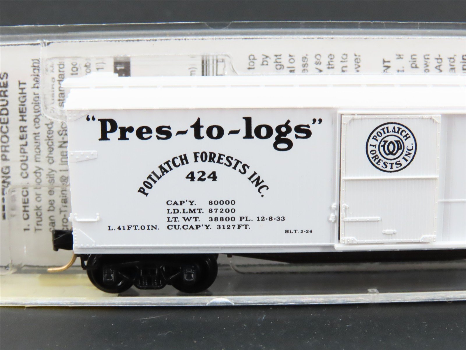 N Scale Micro-Trains 42060 PFI Potlatch Forests Inc. 40' Box Car 424 RTR