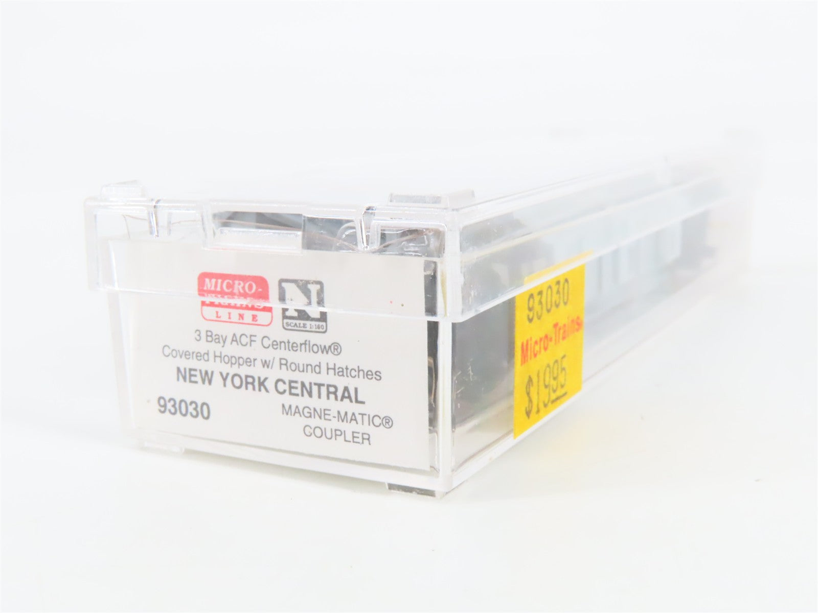 N Scale Micro-Trains 93030 NYC New York Central 3-Bay Covered Hopper 886025 RTR