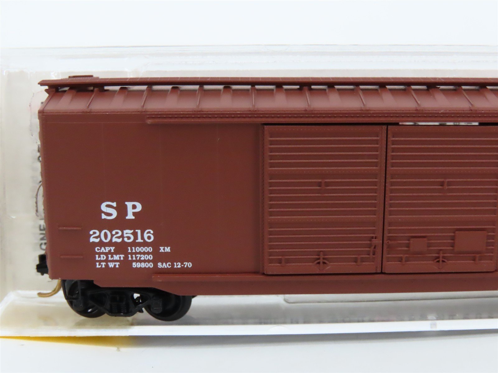 N Scale Micro-Trains 34050 SP Southern Pacific 50' Box Car 202516 RTR