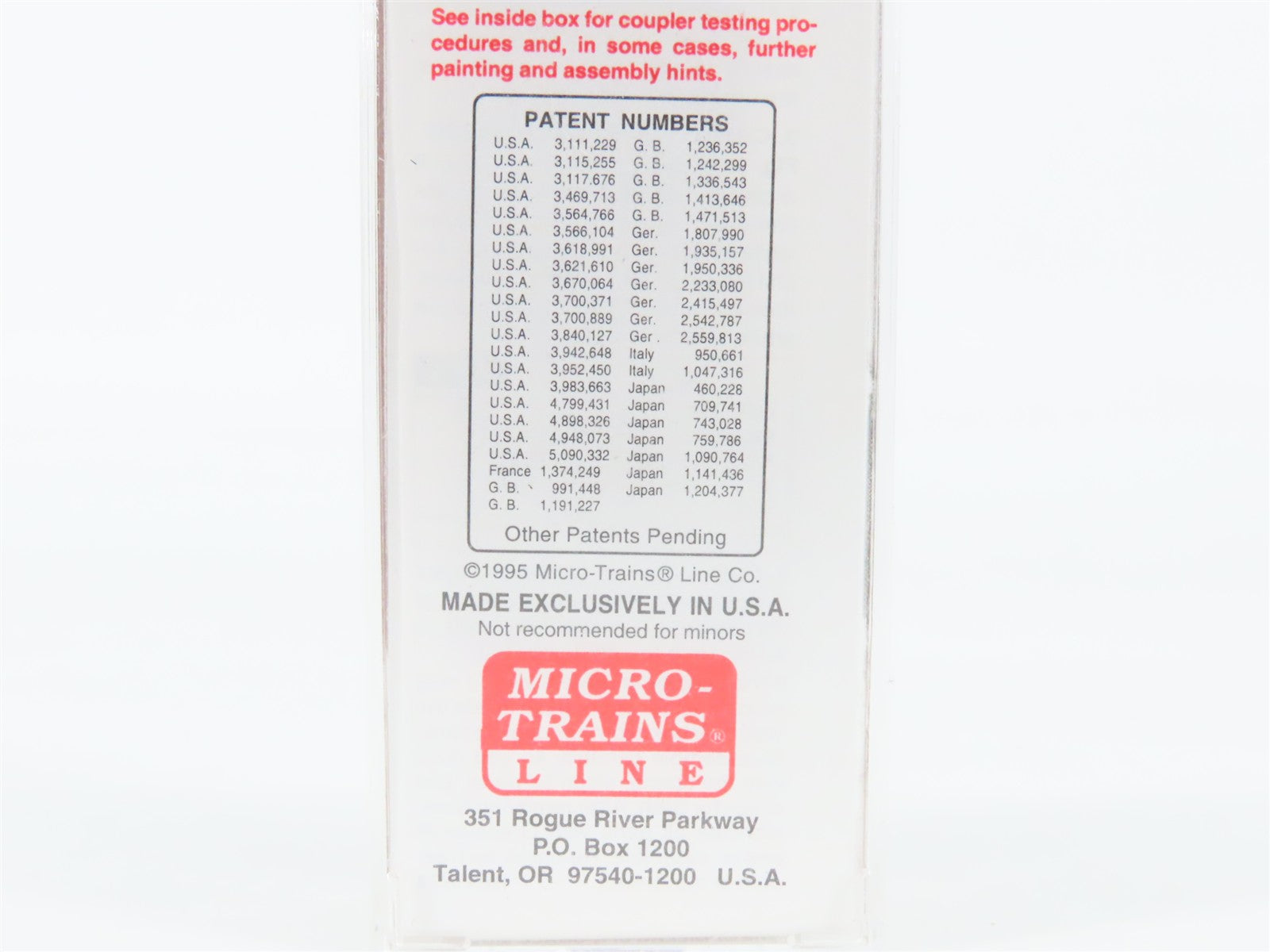 N Scale Micro-Trains 20206 CN Canadian National 40' Box Car 521995 RTR