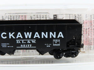 N Scale Micro-Trains 55360 Delaware, Lackawanna & Western 33' 2-Bay Hopper RTR