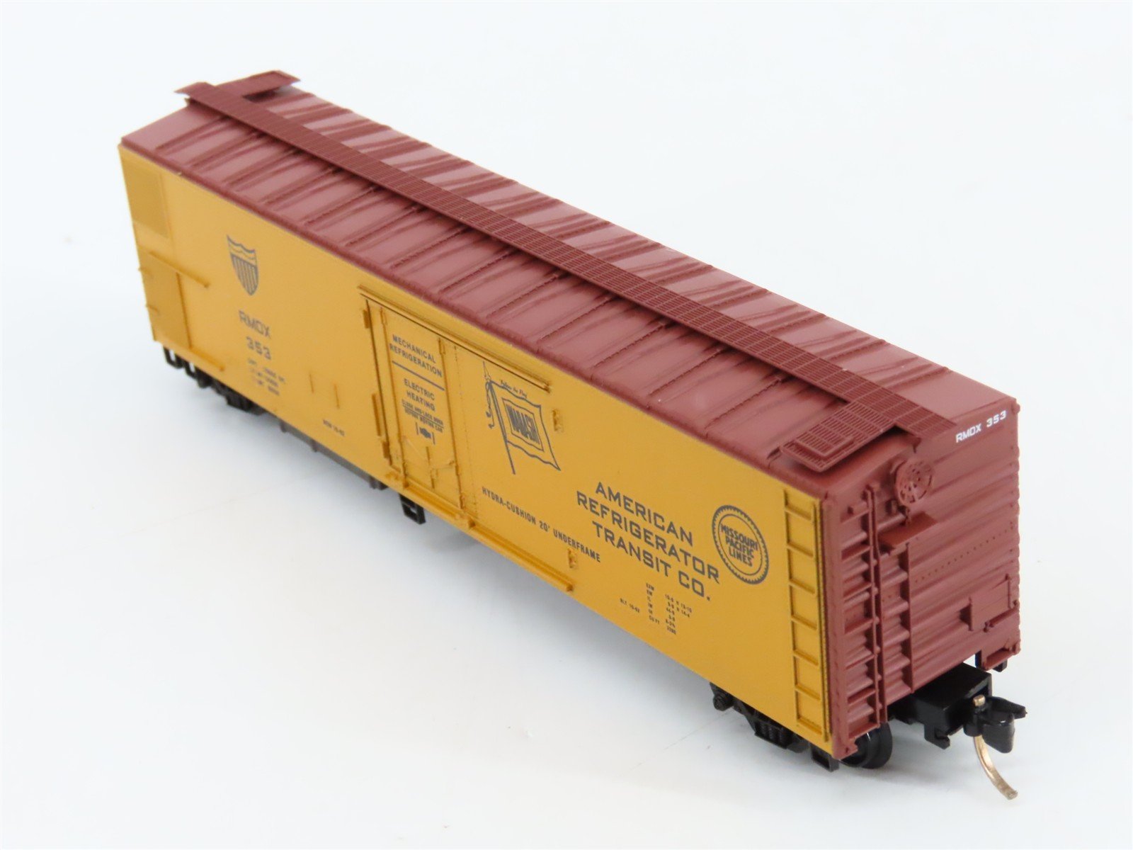N Scale Micro-Trains 69050 RMDX American Refrigerator Transit 51' Reefer 353 RTR