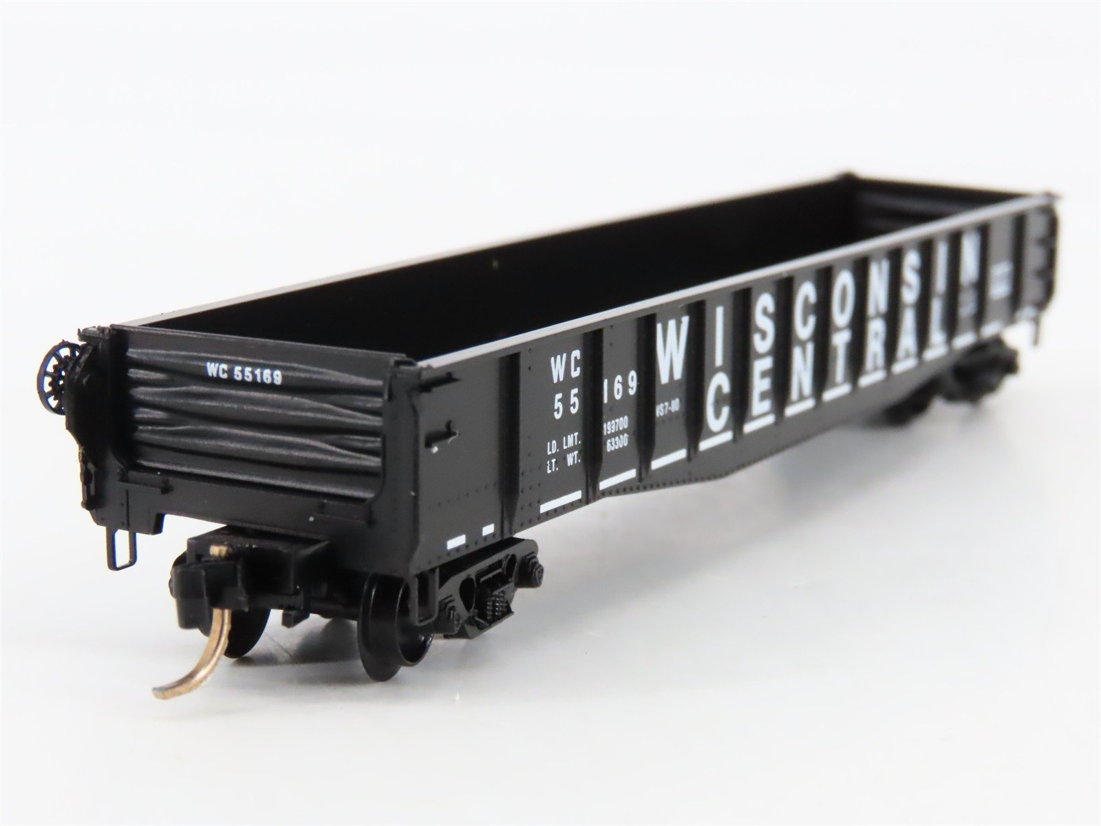 N Scale Micro-Trains 46330 Wisconsin Central 50' Gondola with Fishbelly Side RTR
