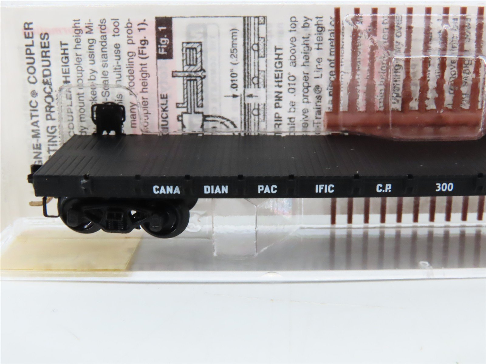 N Scale Micro-Trains 44040 CP Canadian Pacific 50' Flat Car 300055 RTR