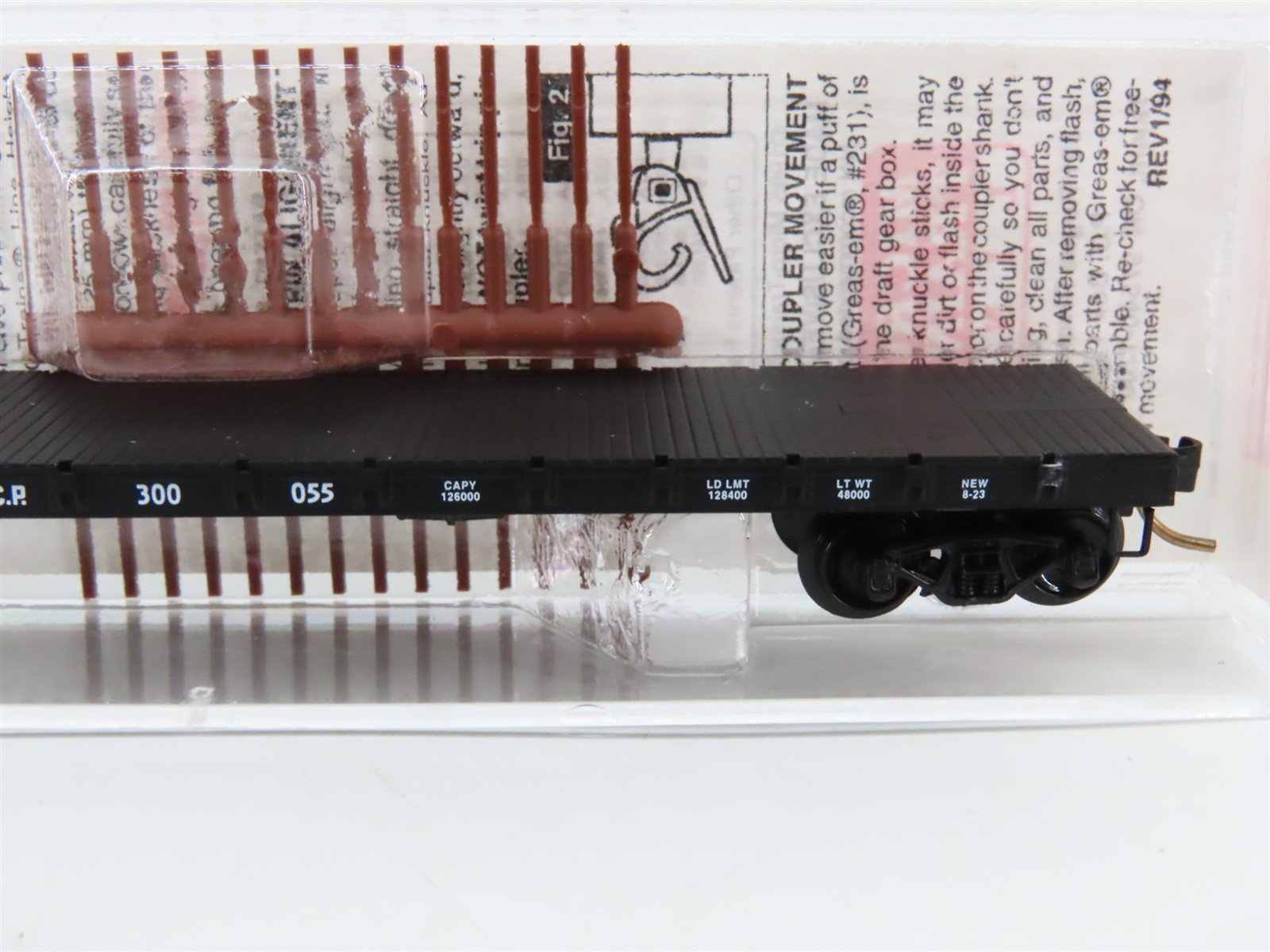 N Scale Micro-Trains 44040 CP Canadian Pacific 50' Flat Car 300055 RTR