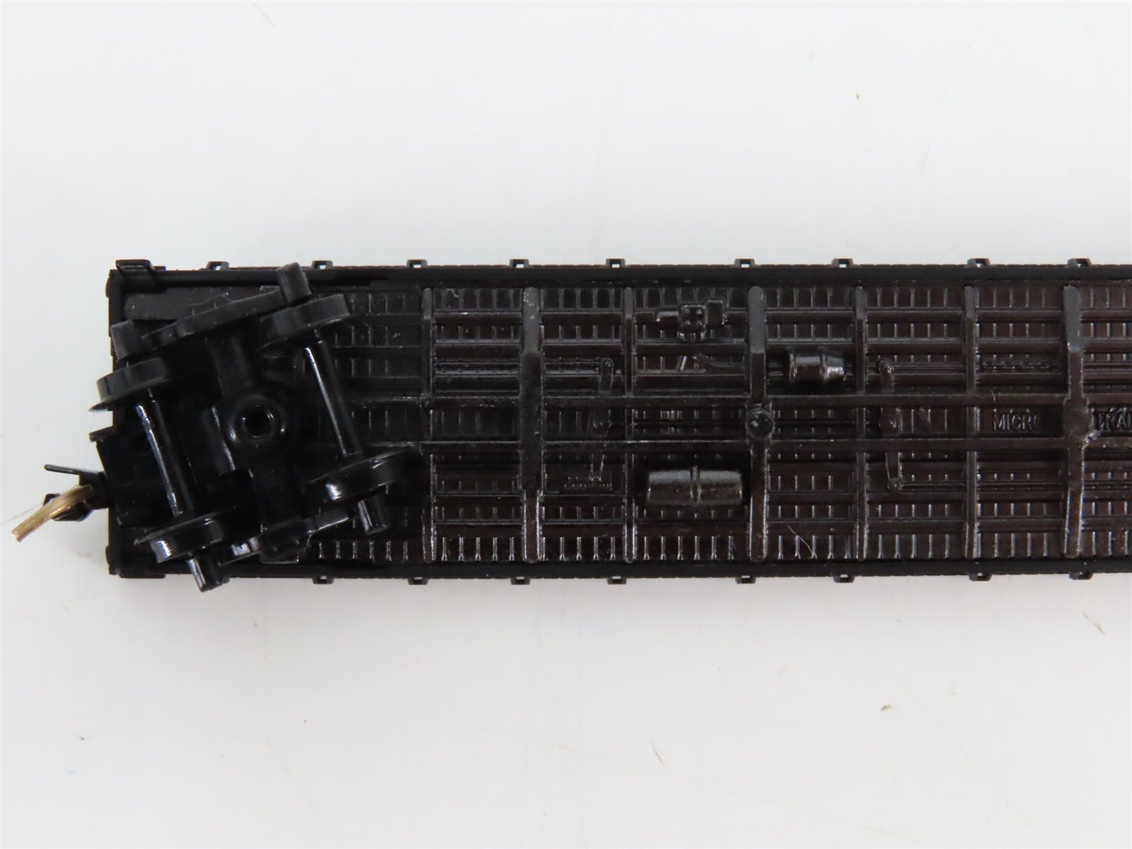N Scale Micro-Trains 44040 CP Canadian Pacific 50' Flat Car 300055 RTR