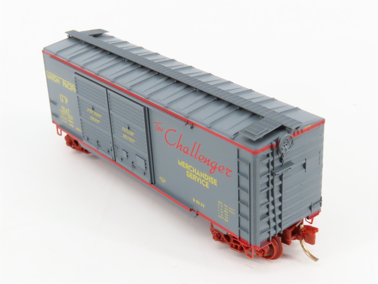 N Scale Micro-Trains 23230 UP Union Pacific 40' Box Car 9147 RTR