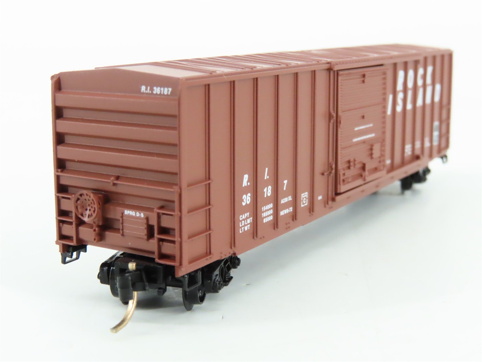 N Scale Micro-Trains 25430 RI Rock Island 50' Box Car 36187 RTR