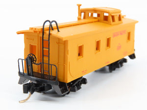 N Scale Micro-Trains 50100 UP Union Pacific 34' Caboose 3245 RTR