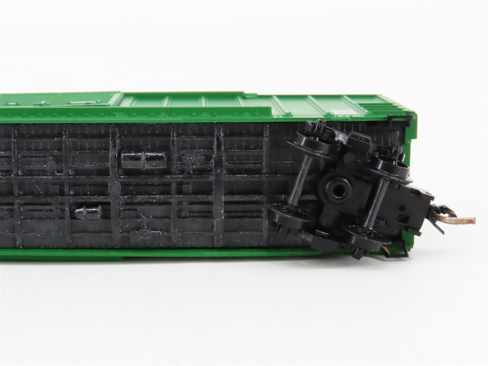 N Scale Micro-Trains 25360 VC Virginia Central 50' Box Car 1172 RTR