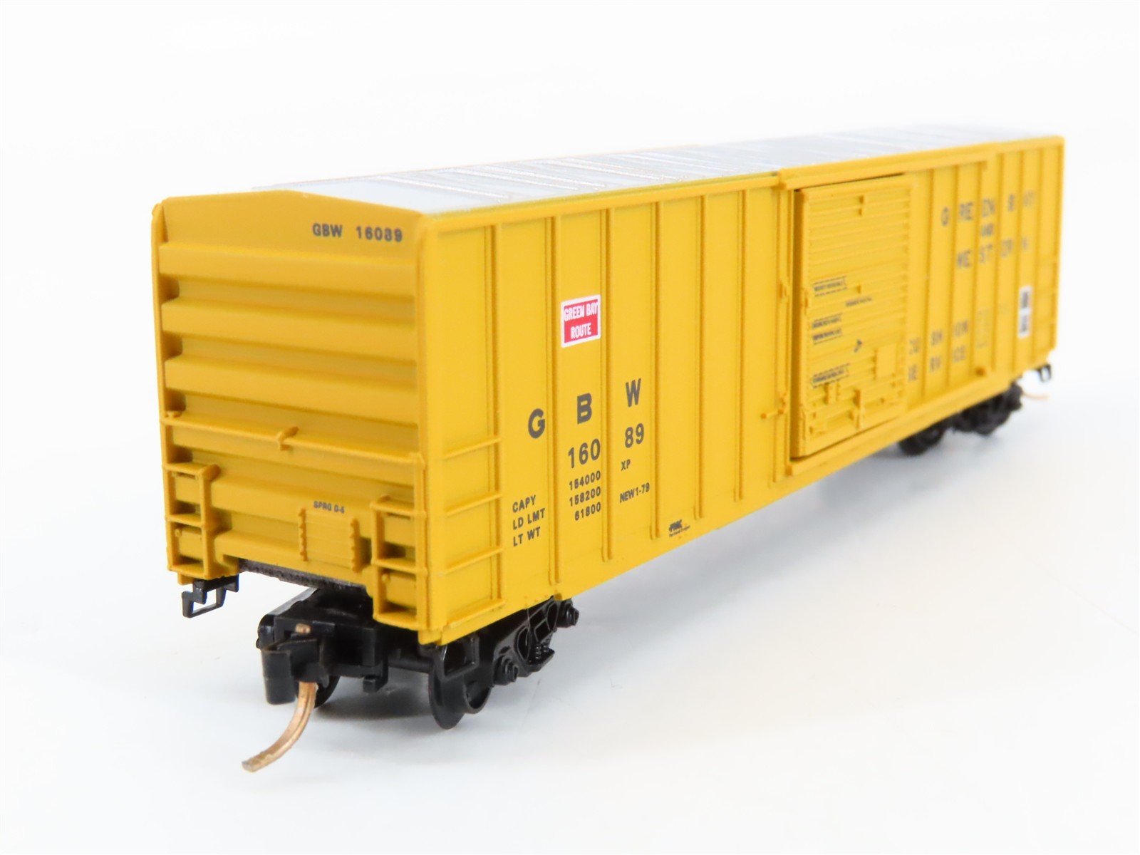 N Scale Micro-Trains 25230 GBW Green Bay & Western 50' Box Car 16089 RTR