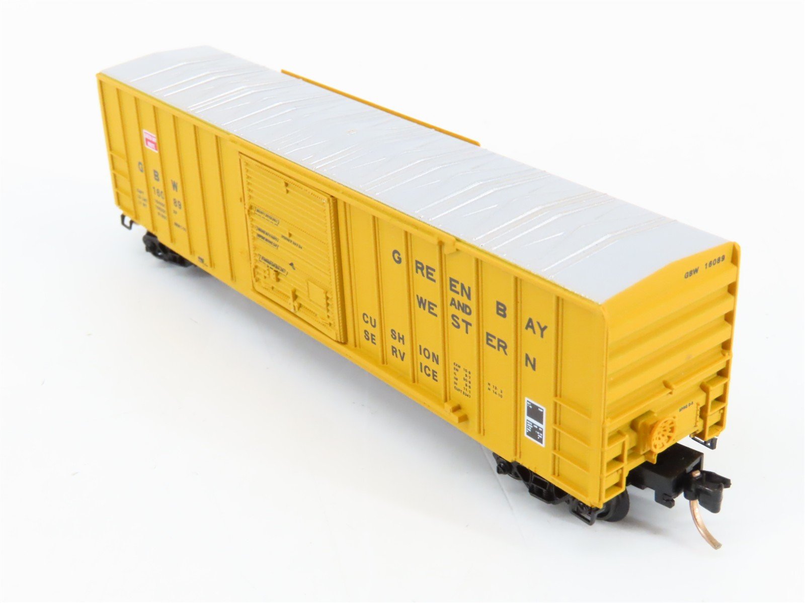 N Scale Micro-Trains 25230 GBW Green Bay & Western 50' Box Car 16089 RTR