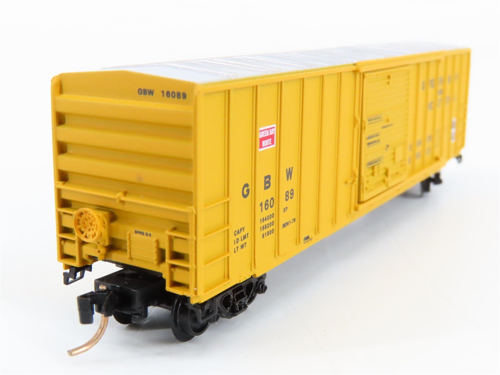 N Scale Micro-Trains 25230 GBW Green Bay & Western 50' Box Car 16089 RTR
