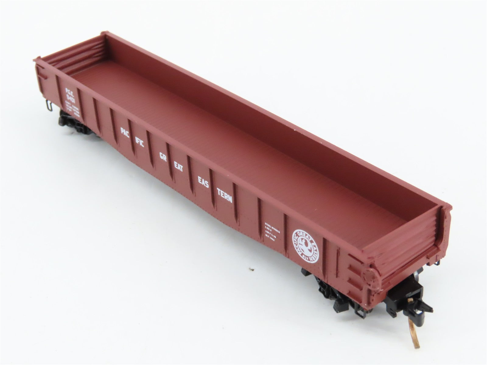 N Scale Micro-Trains 46300 PGE Pacific Great Eastern 50' Fishbelly Gondola RTR