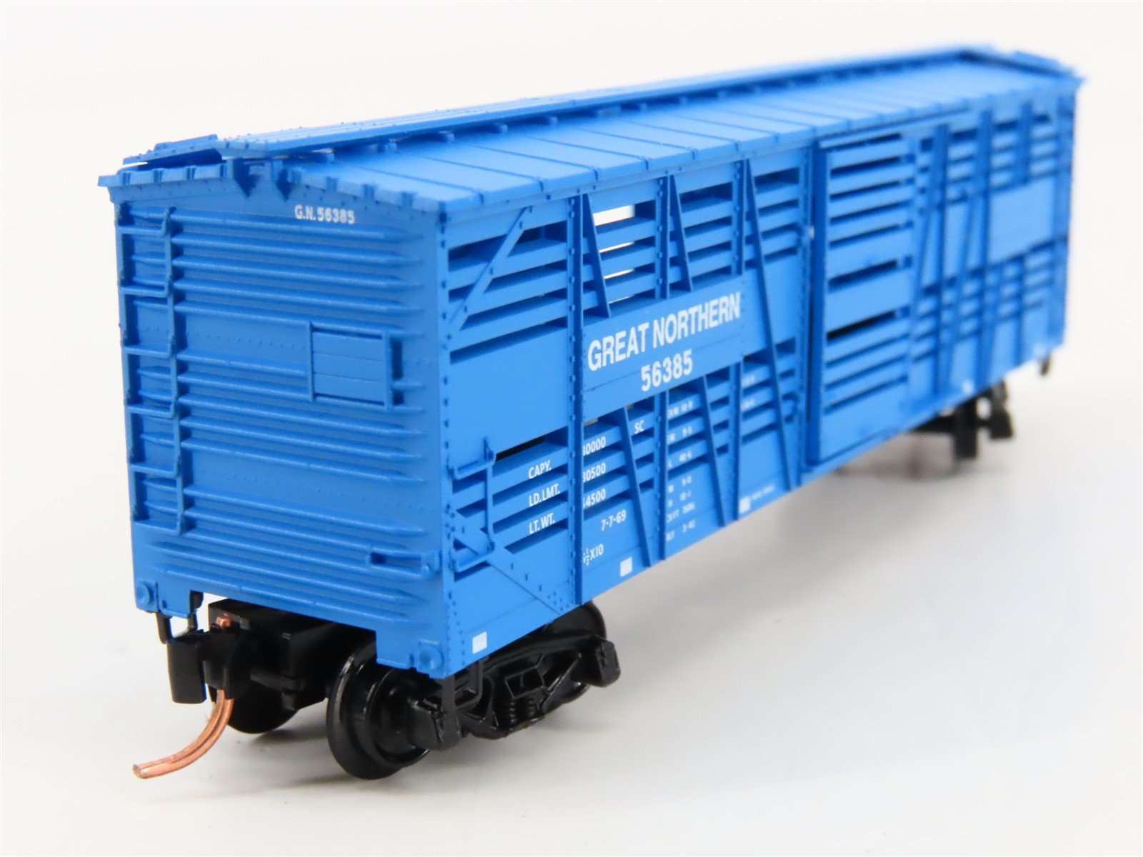 N Scale Micro-Trains 35170 GN Great Northern 40' Stock/Cattle Car 56385 RTR