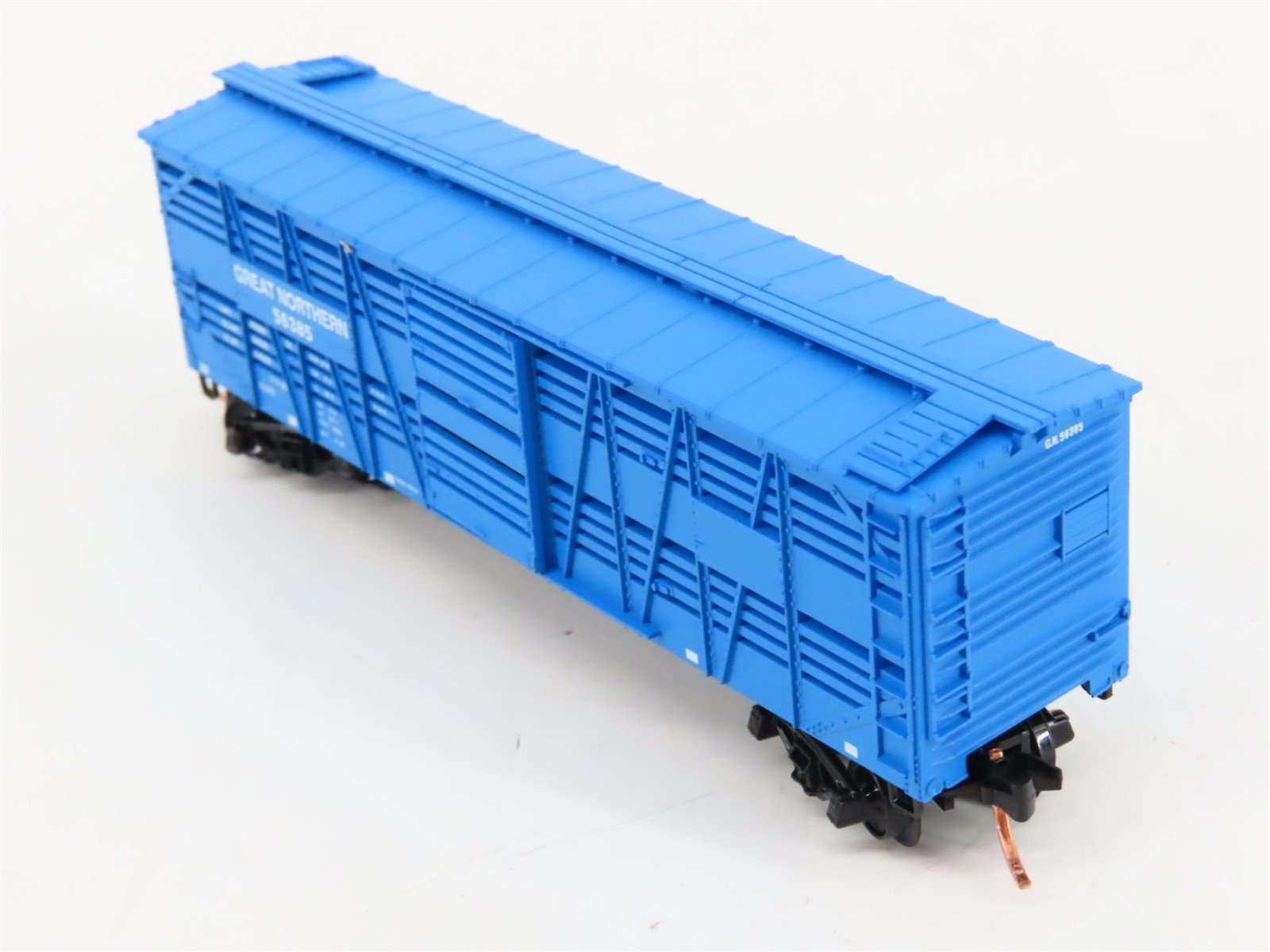 N Scale Micro-Trains 35170 GN Great Northern 40' Stock/Cattle Car 56385 RTR