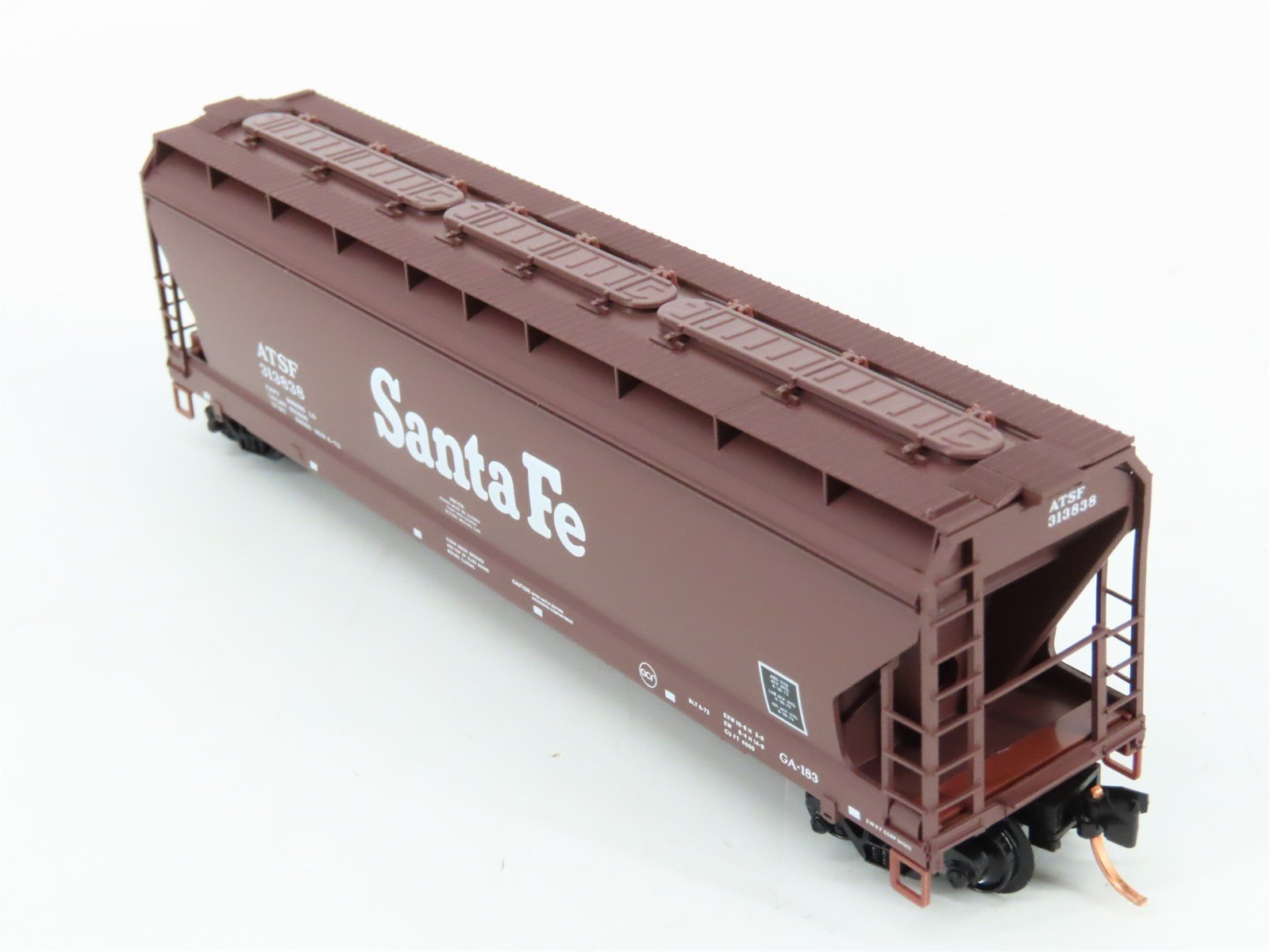 N Scale Micro-Trains 94100 ATSF Santa Fe 3-Bay Covered Hopper 313838 RTR