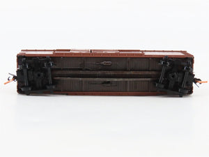 N Scale Micro-Trains 43070 C&O Chesapeake & Ohio 40' Box Car 12133 RTR