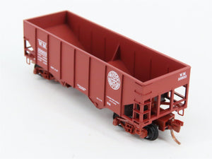 N Scale Micro-Trains 56090 WM Western Maryland 33' 2-Bay Rib Side Hopper RTR