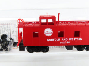 N Scale Micro-Trains 100170 N&W Norfolk & Western 36' Offset Cupola Caboose RTR