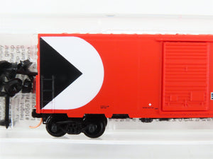 N Scale Micro-Trains 24260 CP Canadian Pacific 40' Box Car 55947 RTR