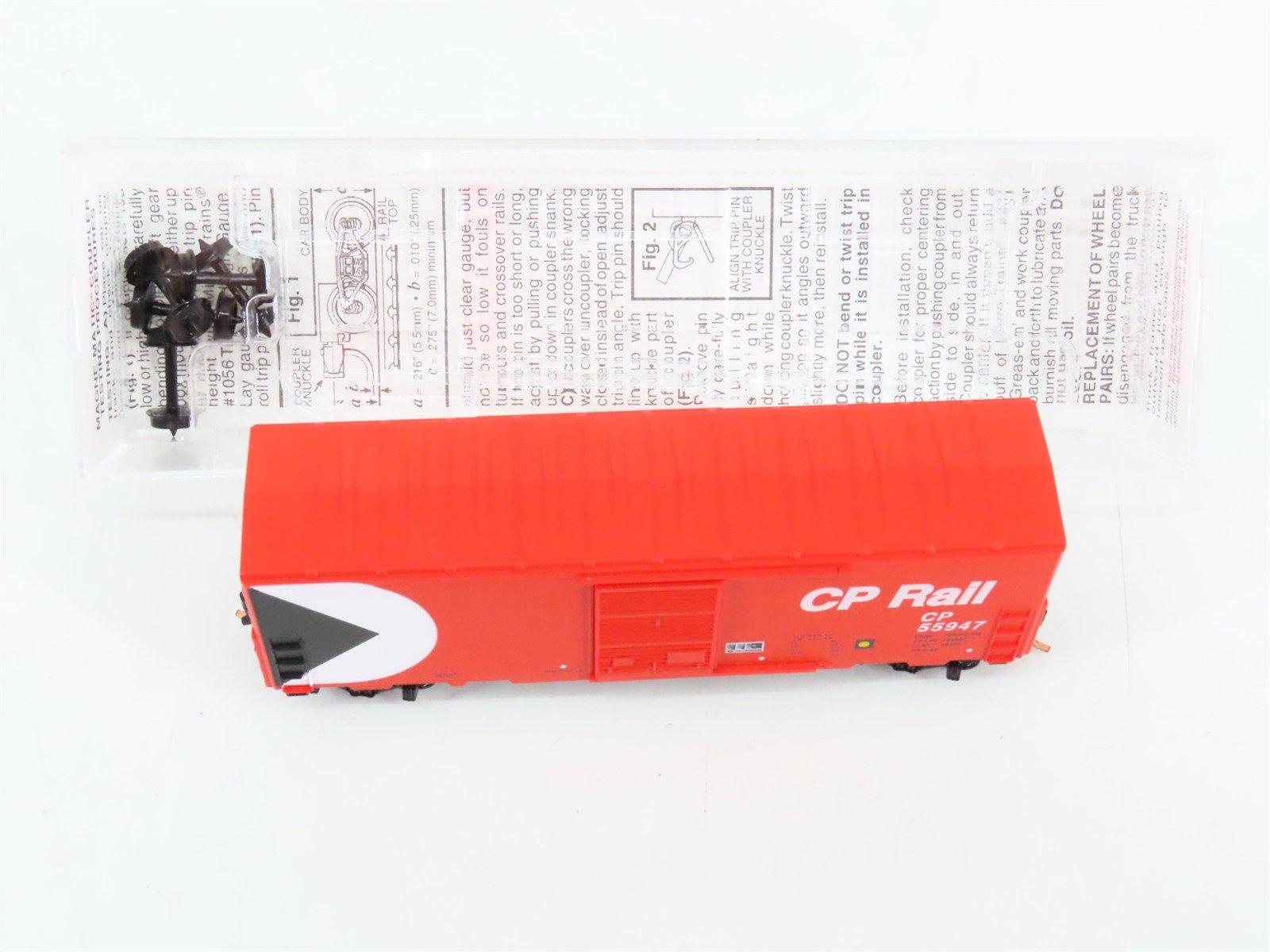 N Scale Micro-Trains 24260 CP Canadian Pacific 40' Box Car 55947 RTR