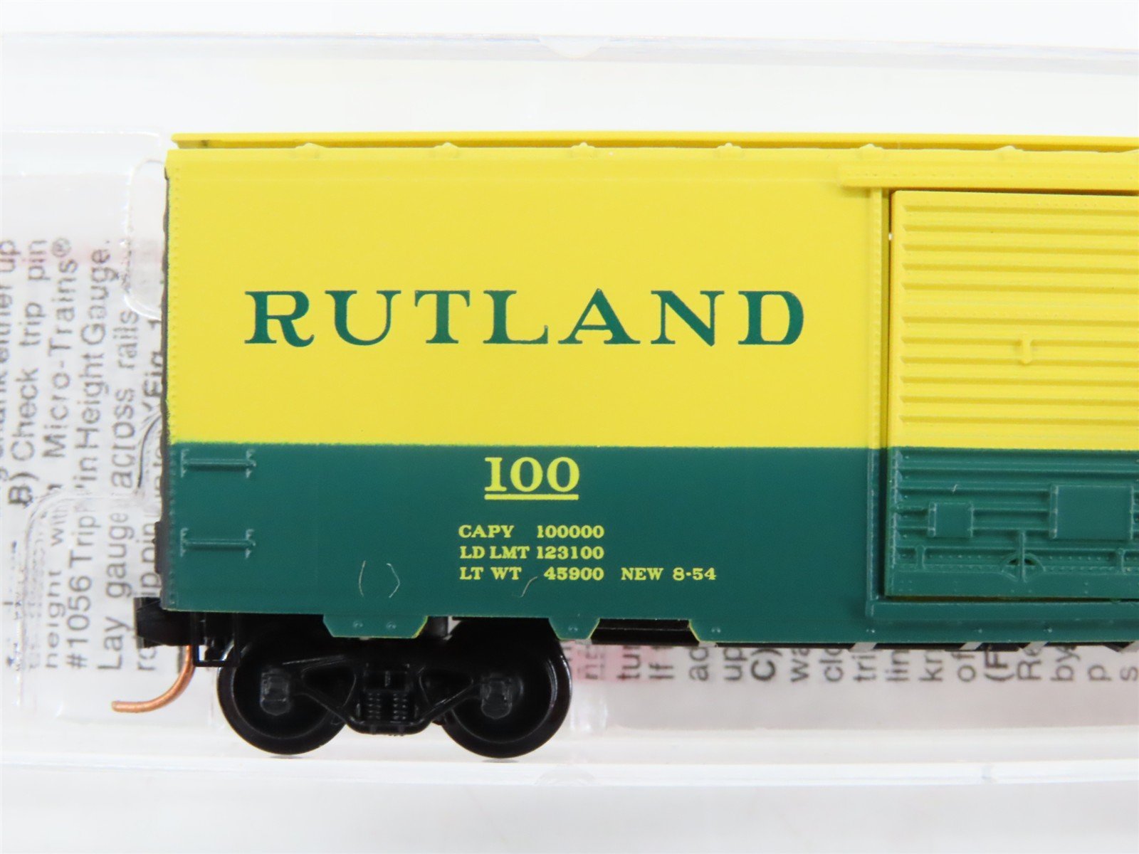 N Scale Micro-Trains 20146 RUT Rutland 40' Box Car 100 RTR
