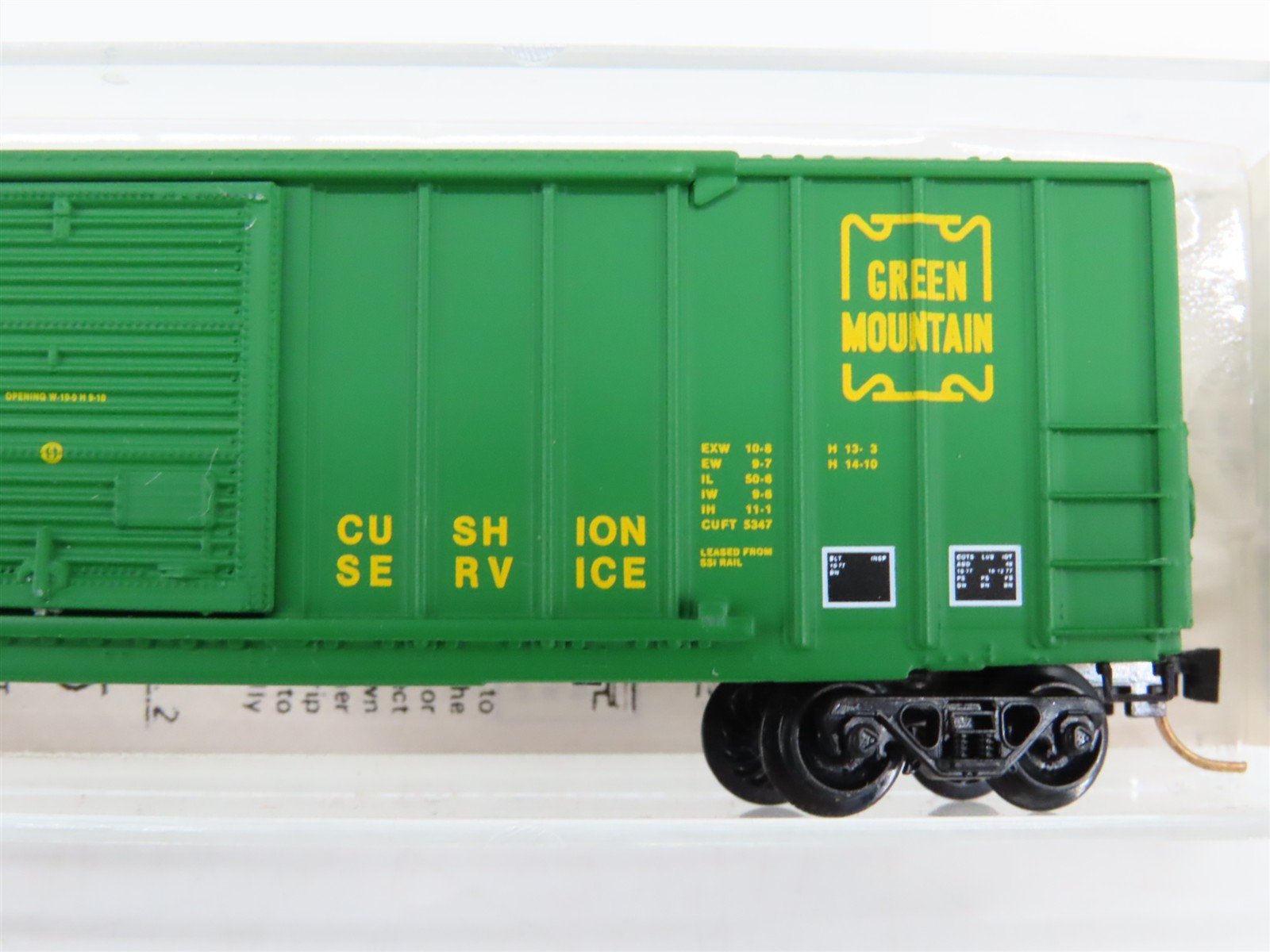 N Scale Micro-Trains 25350 GMRC Green Mountain 50' Box Car 0700 RTR
