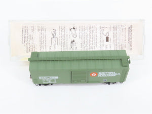 N Scale Micro-Trains 20580 BCOL British Columbia Railway 40' Box Car 4238 RTR