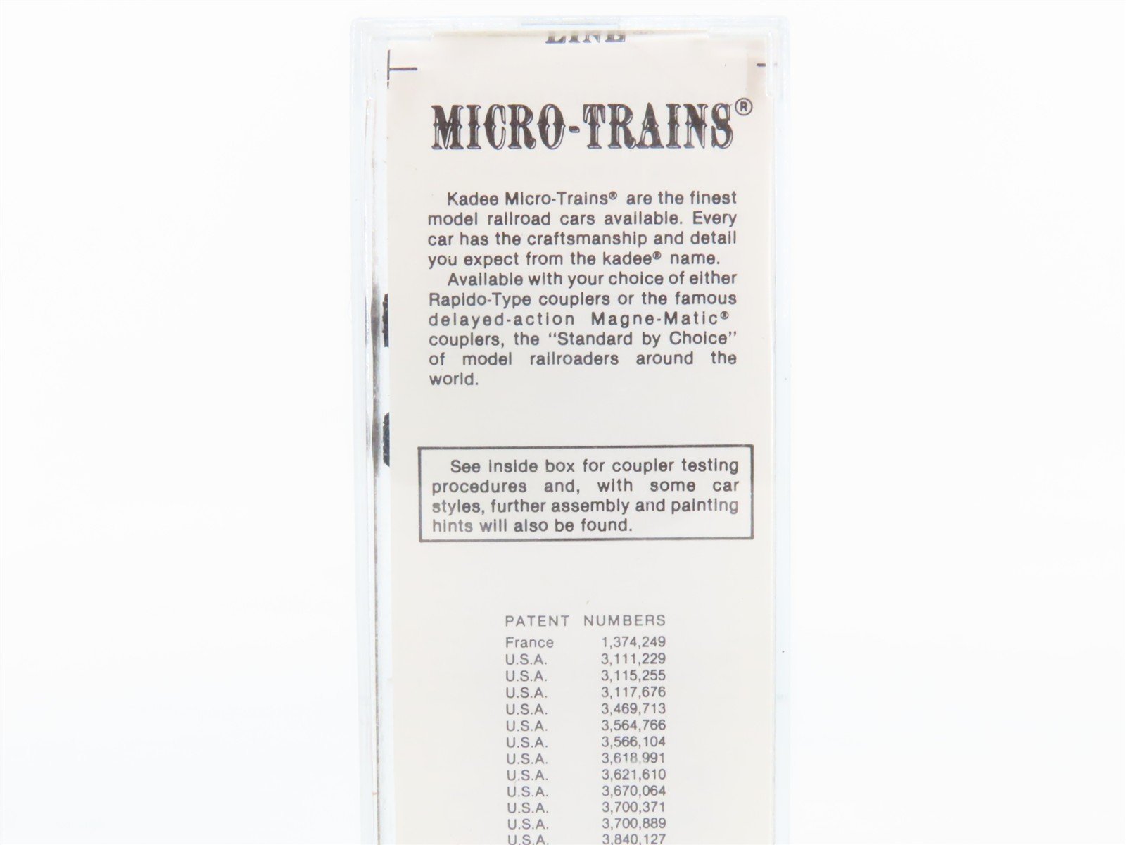 N Scale Micro-Trains 20580 BCOL British Columbia Railway 40' Box Car 4238 RTR
