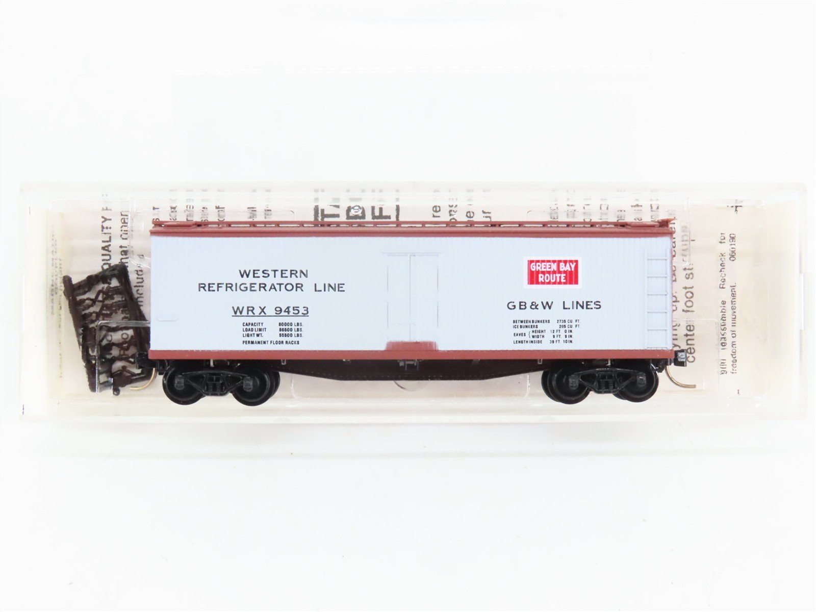 N Scale Micro-Trains 49320 Green Bay Route 40' Double-Sheathed Wood Reefer RTR