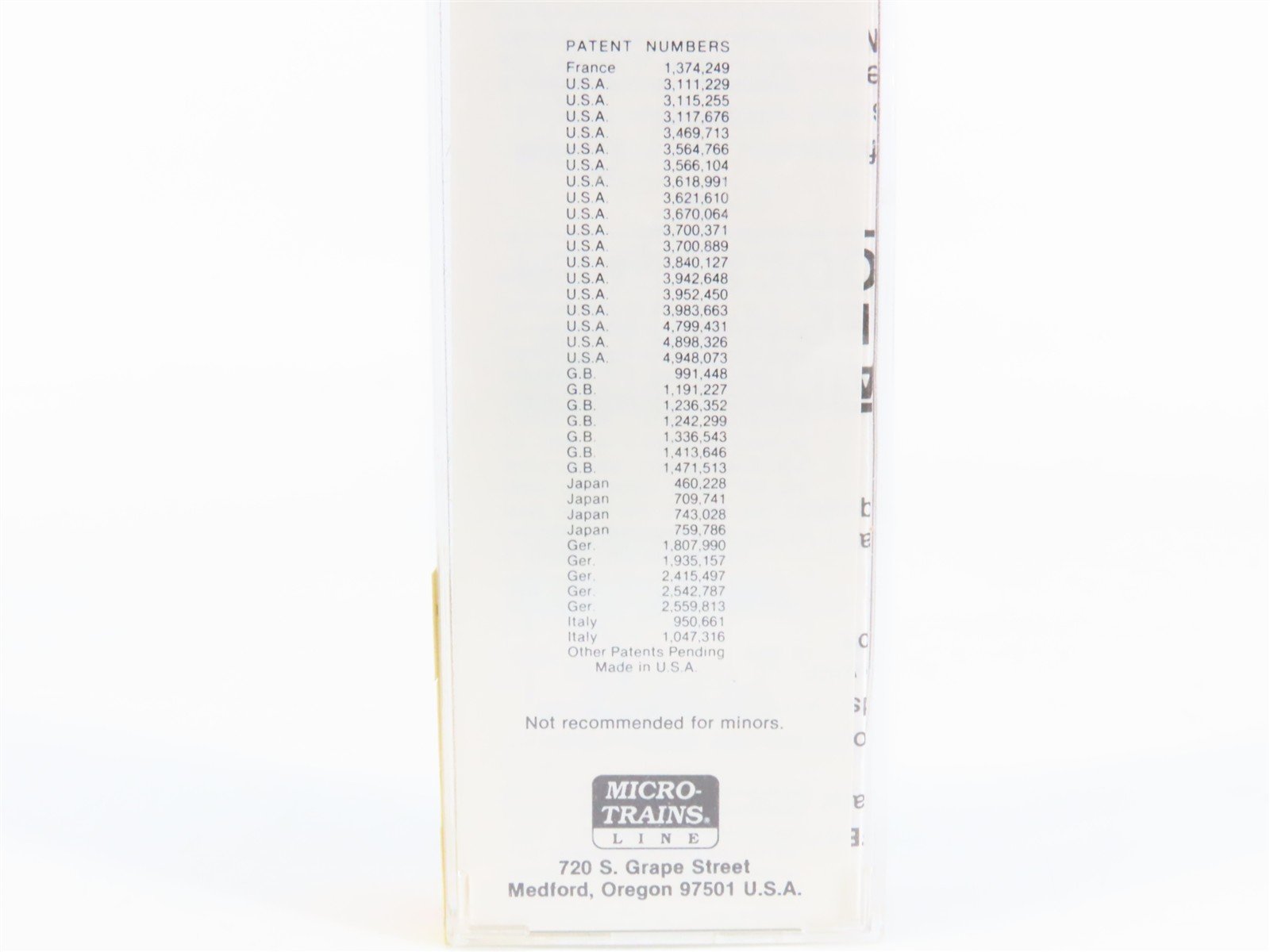 N Scale Micro-Trains 49320 Green Bay Route 40' Double-Sheathed Wood Reefer RTR