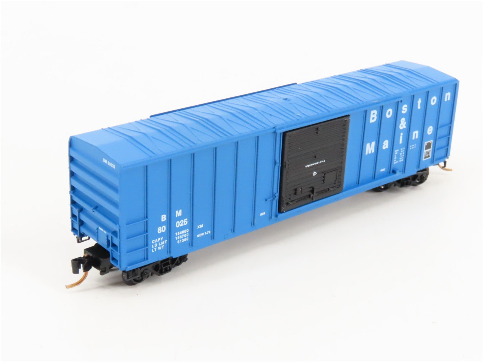 N Scale Kadee / Micro-Trains Line 25240 BM Boston & Maine 50' Box Car 80025 RTR