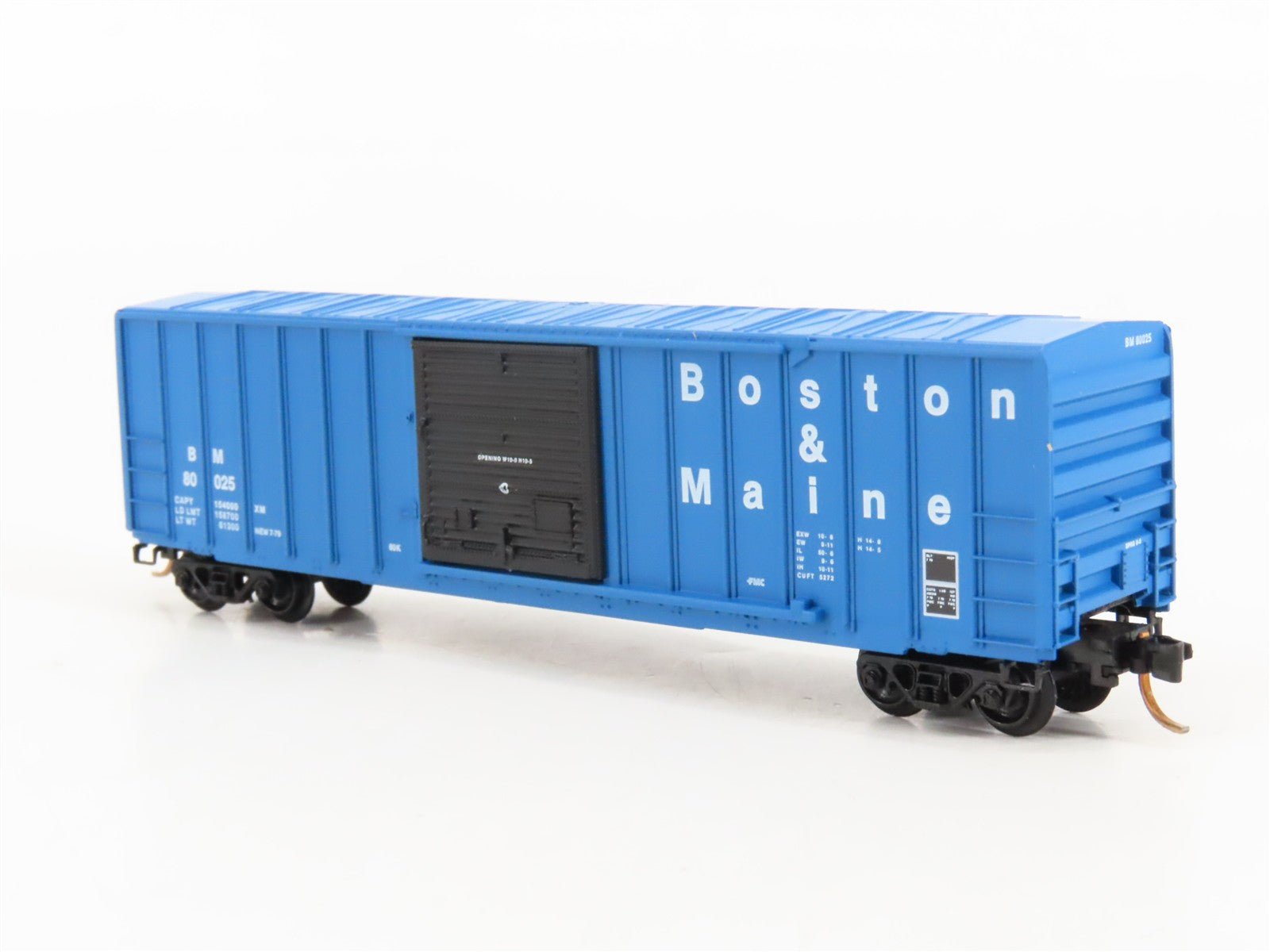 N Scale Kadee / Micro-Trains Line 25240 BM Boston & Maine 50' Box Car 80025 RTR