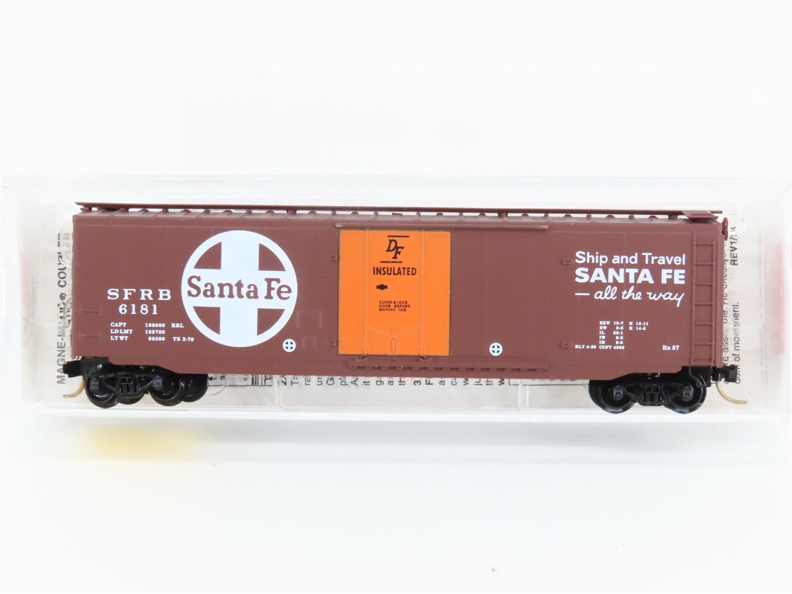 N Scale Micro-Trains 32050/4 ATSF Santa Fe 50' Plug Door Box Car 6181 RTR