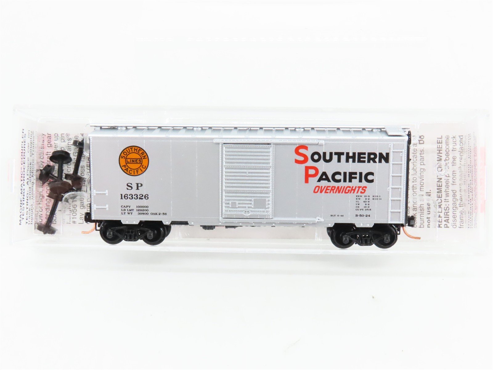 N Scale Micro-Trains 20760 SP Southern Pacific 40' Box Car 163326 RTR