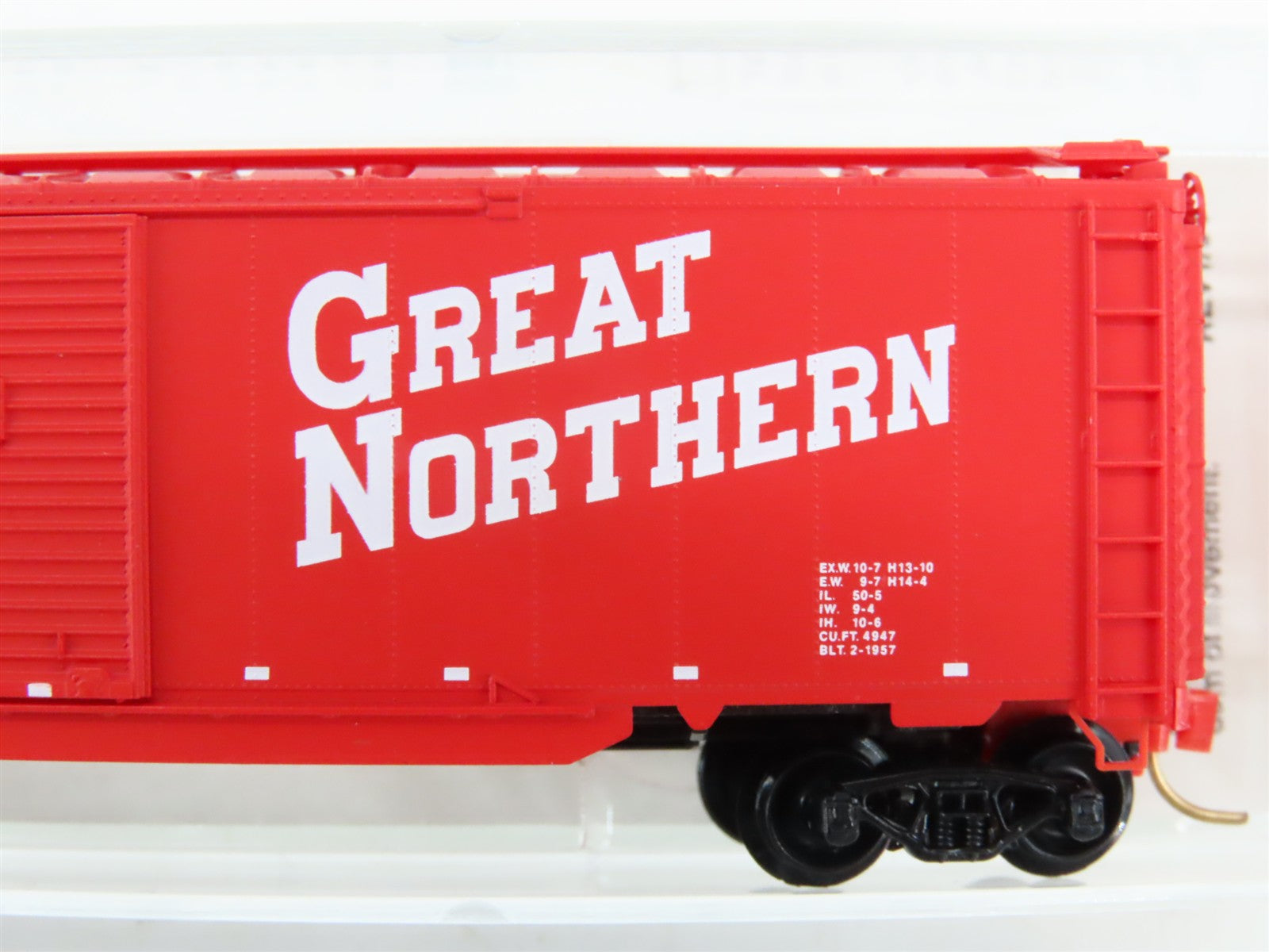 N Scale Micro-Trains 78020 GN Great Northern 50' Box Car 35449 RTR