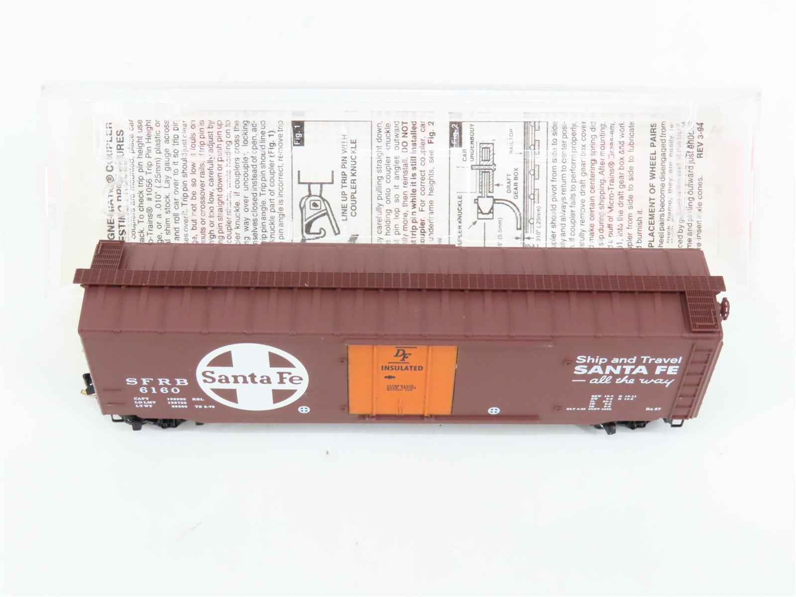 N Scale Micro-Trains 32050/2 SFRB Santa Fe 50' Plug Door Box Car 6160 RTR
