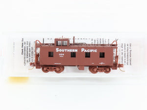 N Scale Micro-Trains 100050 Southern Pacific 36' Riveted Steel Side Caboose RTR