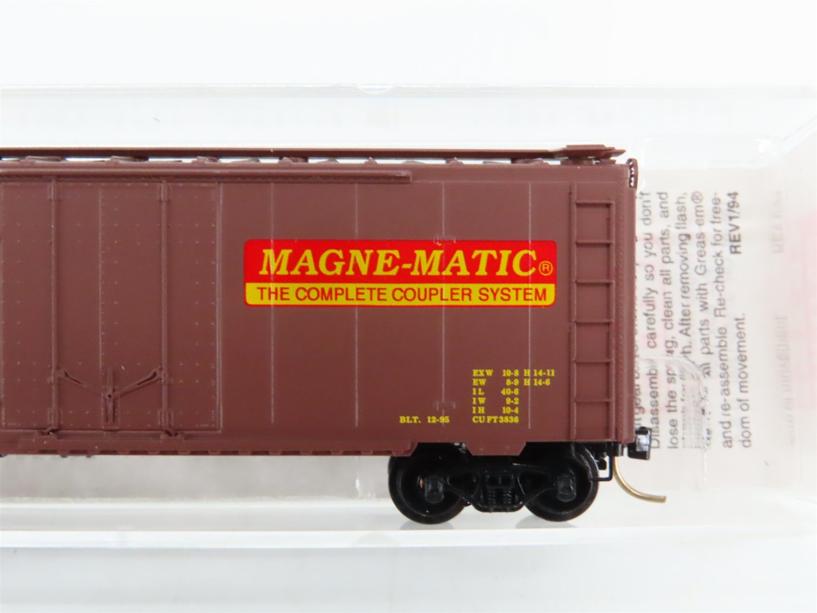 N Scale Micro-Trains 21200 MTL Micro-Trains Line 40' Plug Door Box Car 80 RTR
