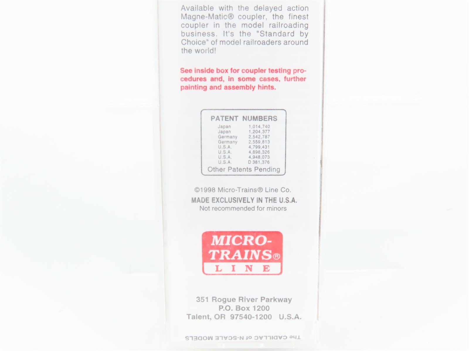 N Scale Micro-Trains 74040/2 CP Canadian Pacific 40' Plug Door Box Car RTR