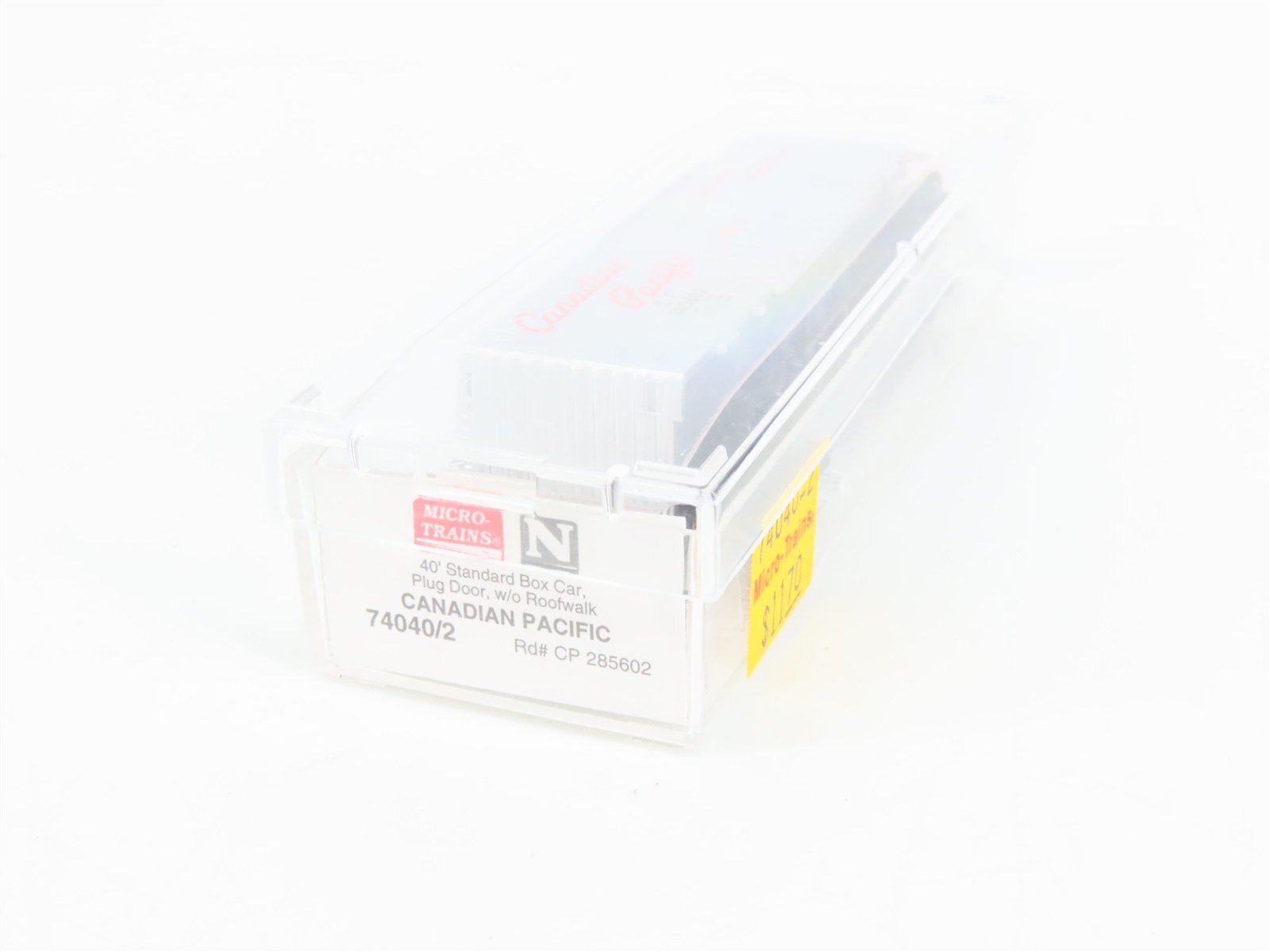 N Scale Micro-Trains 74040/2 CP Canadian Pacific 40' Plug Door Box Car RTR