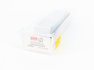 N Scale Micro-Trains 74040/2 CP Canadian Pacific 40' Plug Door Box Car RTR