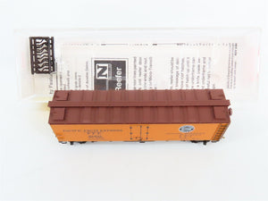 N Scale Micro-Trains 59010 PFE Pacific Fruit Express 40' Reefer 40400 RTR