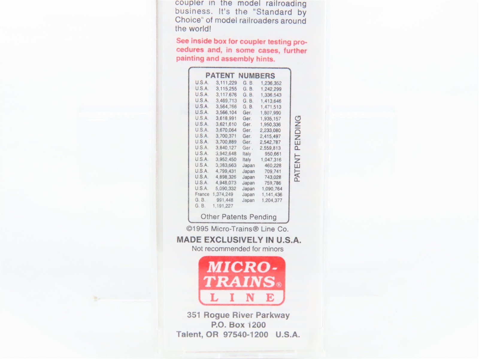 N Scale Micro-Trains 59010 PFE Pacific Fruit Express 40' Reefer 40400 RTR