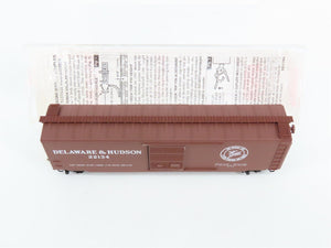 N Scale Micro-Trains 31070 DH Delaware & Hudson 50' Box Car 22134 RTR