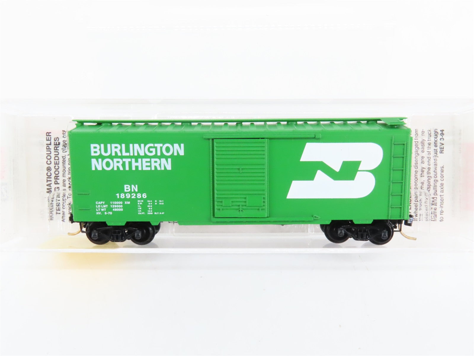 N Scale Micro-Trains 20306/1 BN Burlington Northern 40' Box Car 189286 RTR