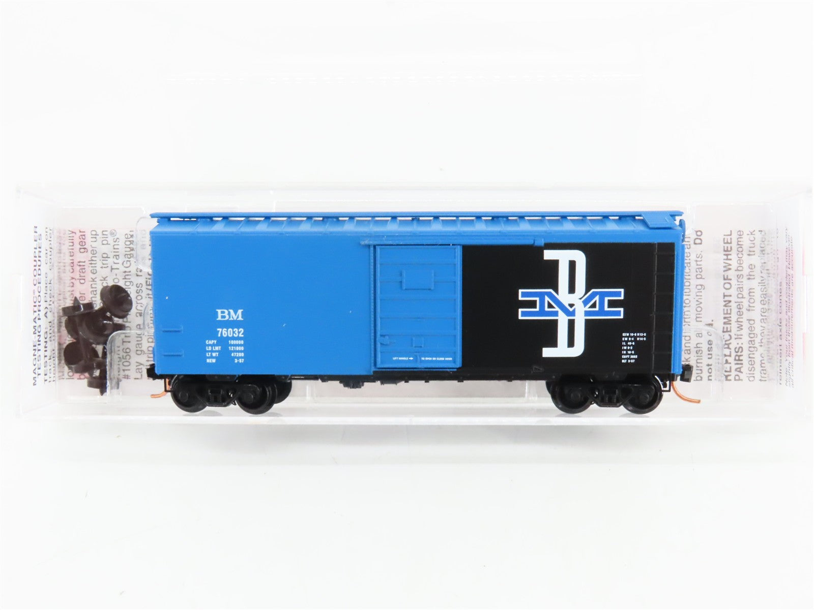 N Scale Micro-Trains 02000696 BM Boston & Maine 40' Box Car 76032 RTR