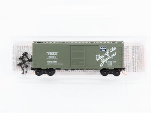 N Scale Micro-Trains 20656 CB&Q Chicago, Burlington & Quincy 40' Box Car RTR